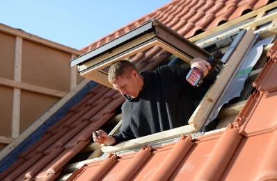 Pose de fenêtres de toit Velux à Anzême